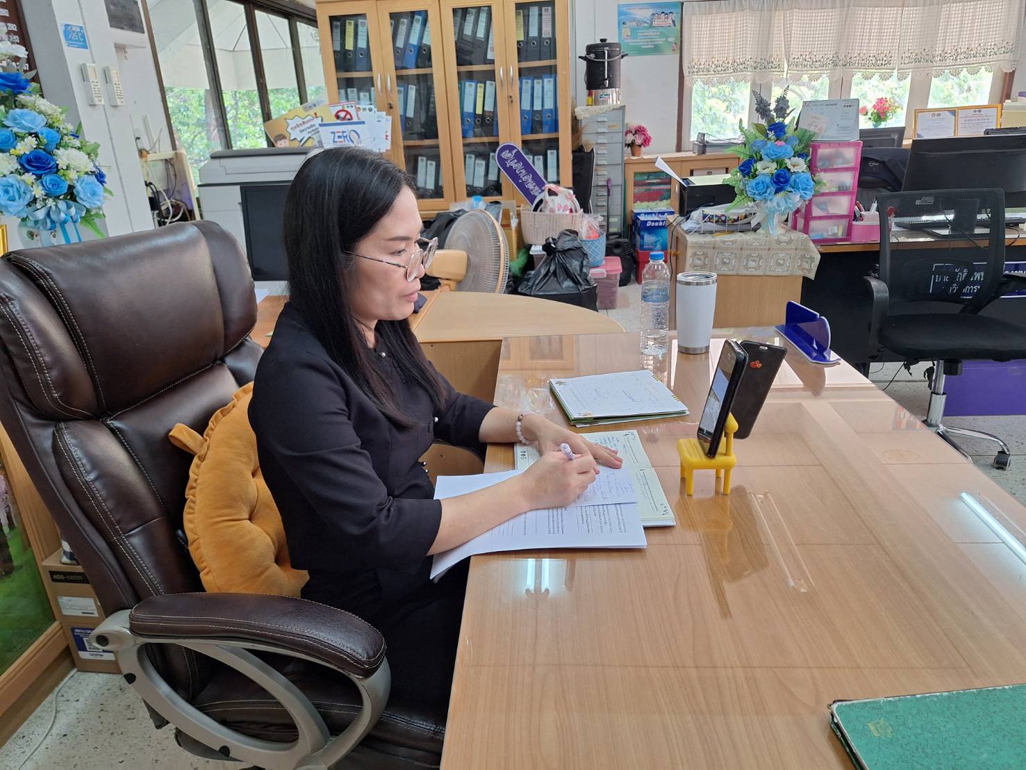 🚂พช.ซำสูง : ร่วมประชุมคณะอนุกรรมการประดิษฐ์ดอกไม้จันทน์