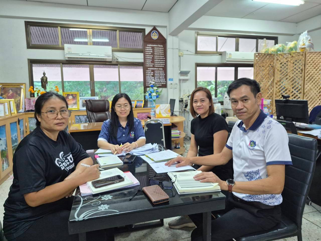 ✡พช. ซำสูง:ประชุมเจ้าหน้าที่พัฒนาชุมชนประจำเดือน ตุลาคม 2569